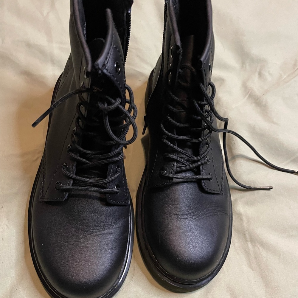 Dr. martens 1460 boots (kids)